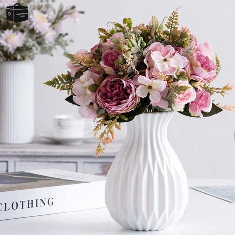 BlossomPure Nordic Vase